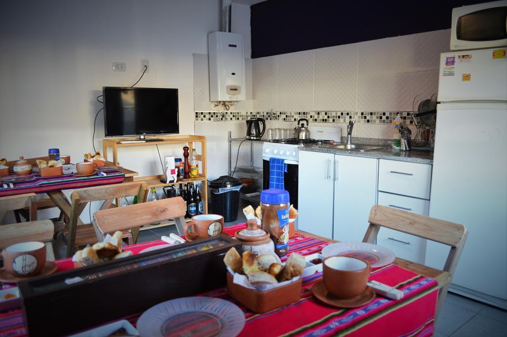 D-Gira Hostel Jujuy Сан-Сальвадор-де-Жужуй Экстерьер фото